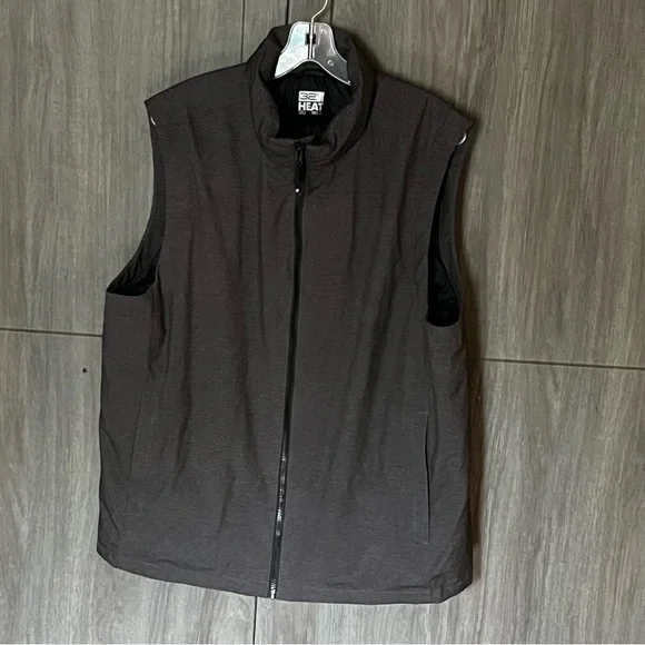 32 Degrees vest - Picture 2 of 9